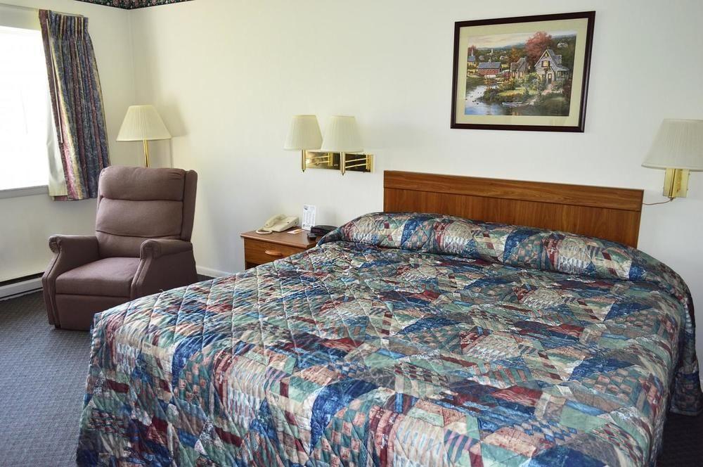 Huntingdon Motor Inn Exterior photo